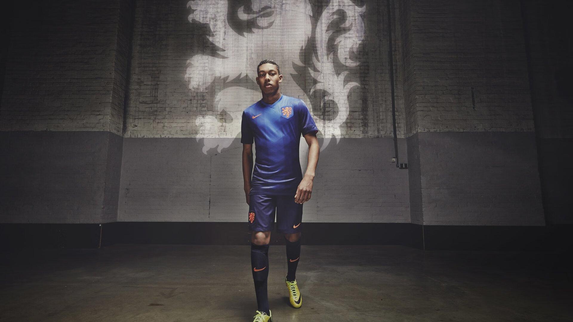 两战76分还怒喷格里芬!强硬巴特勒助76人成逆转之王