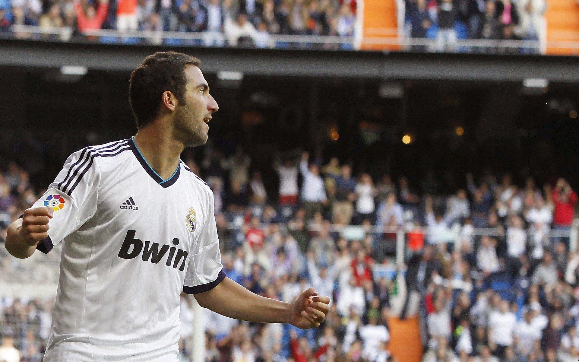 新赛季勇士面临严峻考验,防守短板或成争冠绊脚石